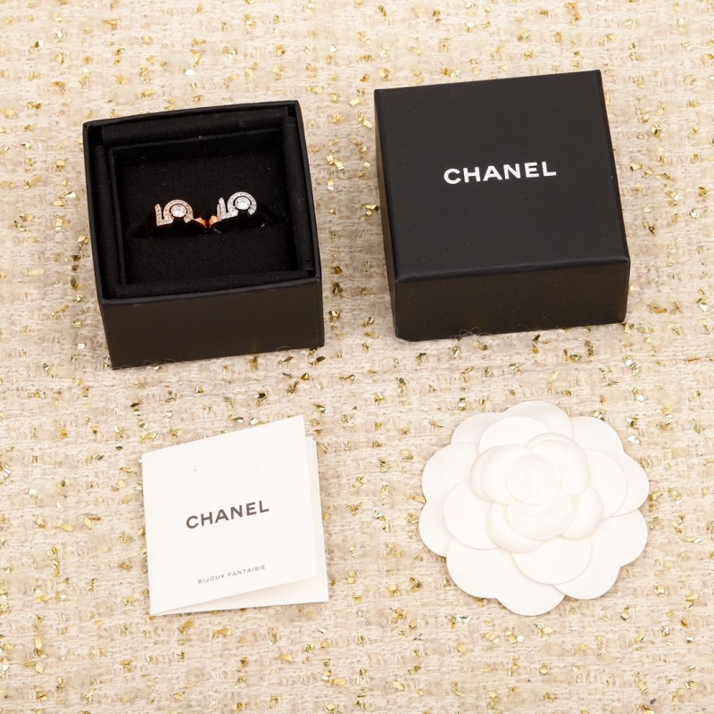 Ch*el rings